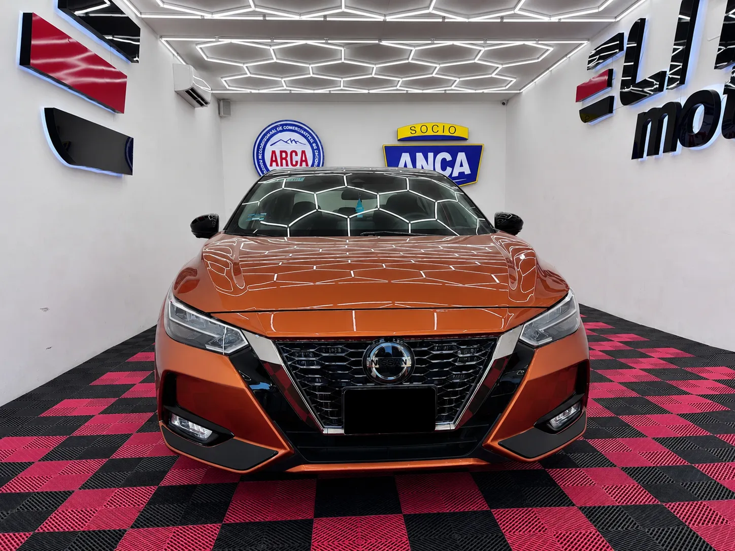 Nissan SENTRA SR CVT 2020