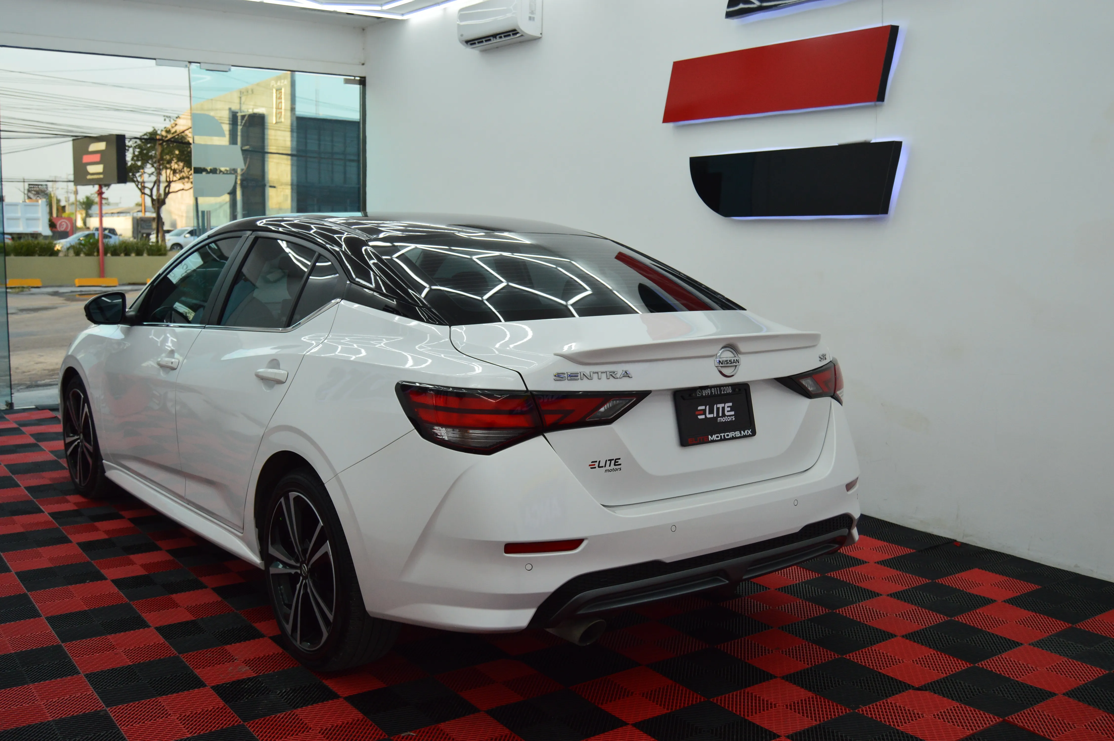 Nissan SENTRA SR PLATINUM CVT 2023