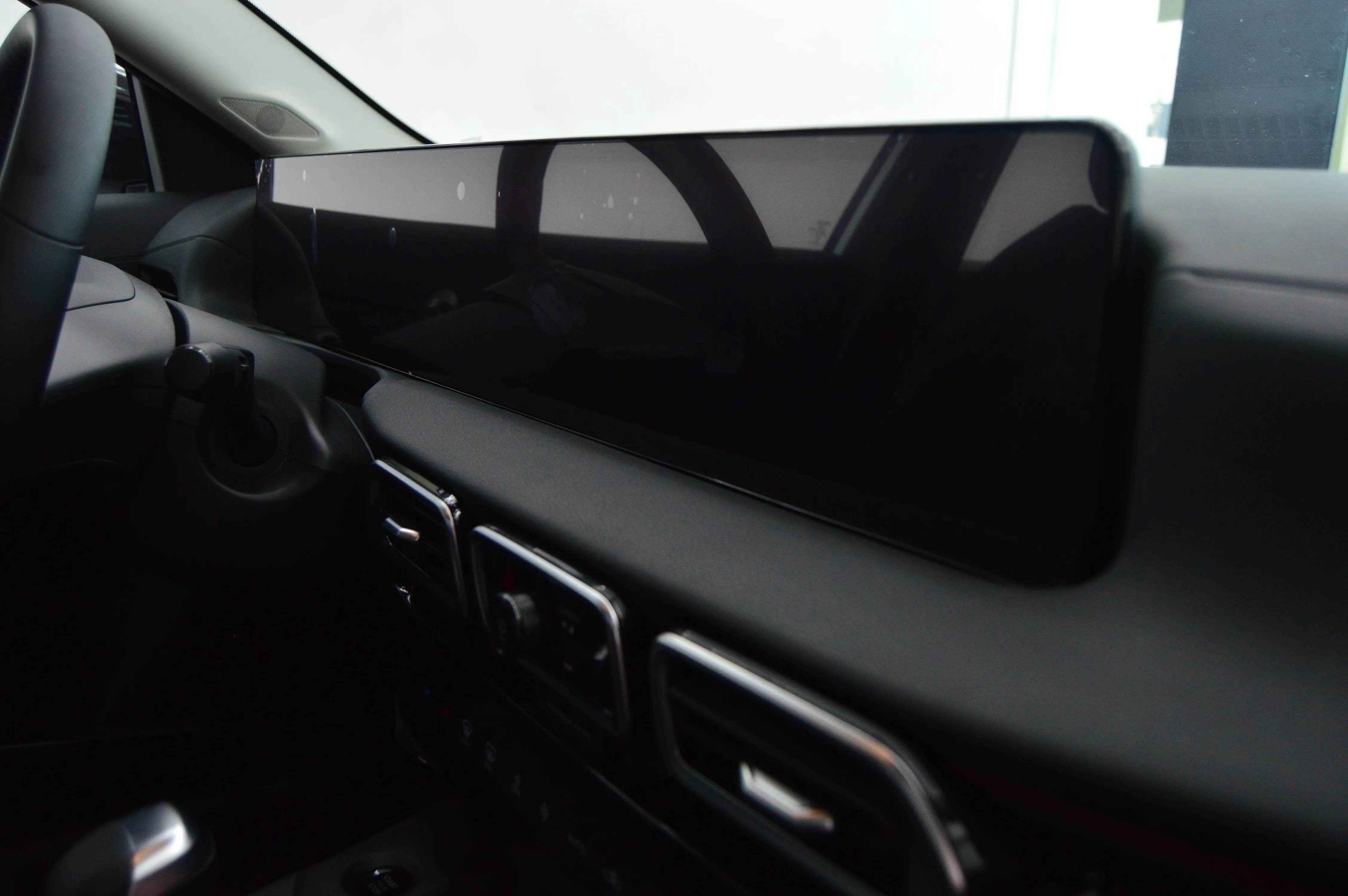 Nissan SENTRA SR PLATINUM CVT 2026