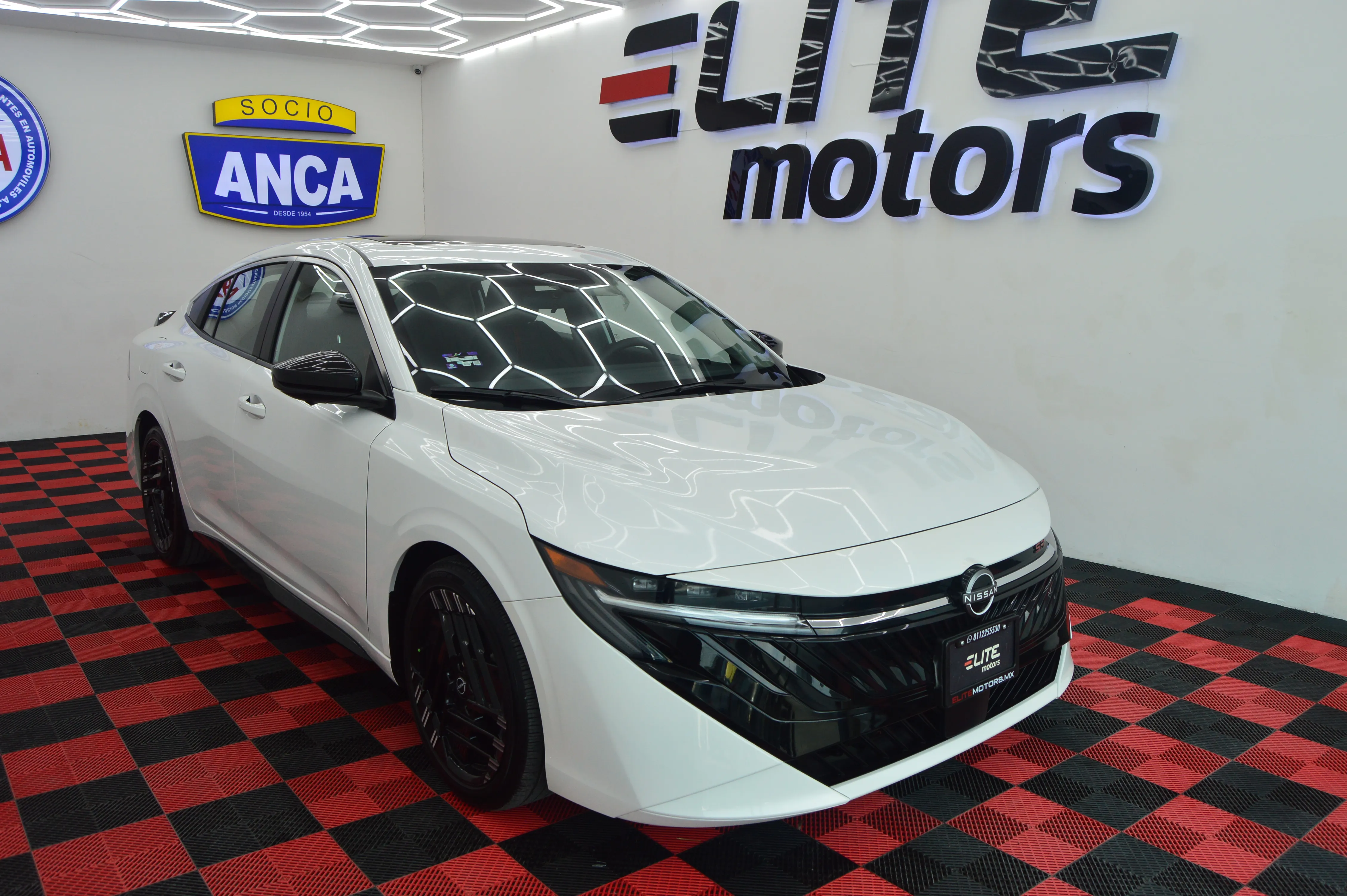 Nissan SENTRA SR PLATINUM CVT 2026