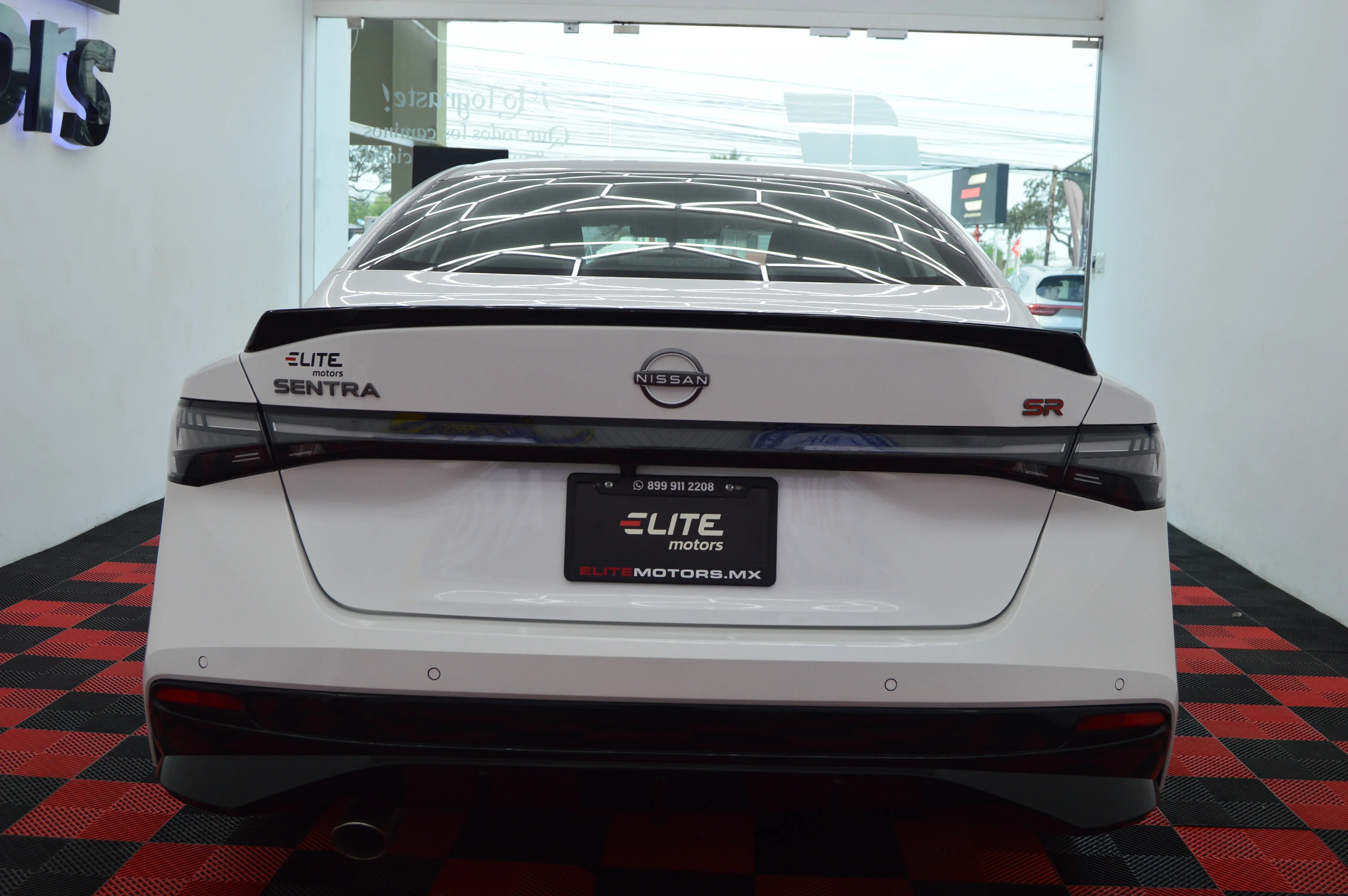 Nissan SENTRA SR PLATINUM CVT 2026