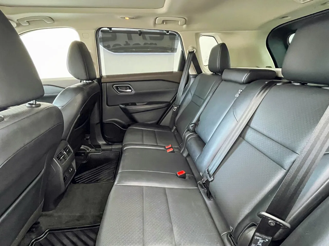 Nissan xtrail Platinum Plus 2024