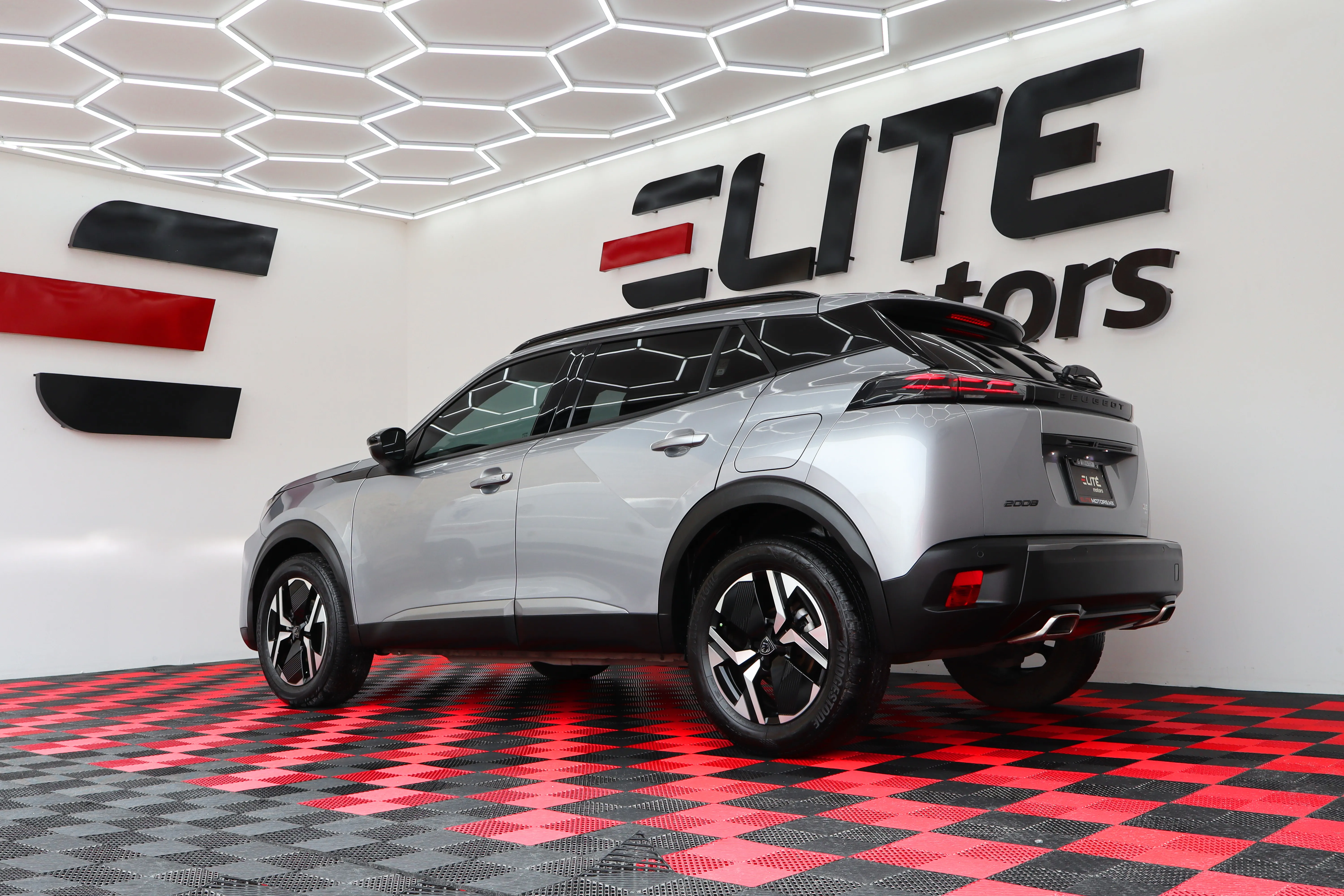 Peugeot 2008 Allure Pack 2024