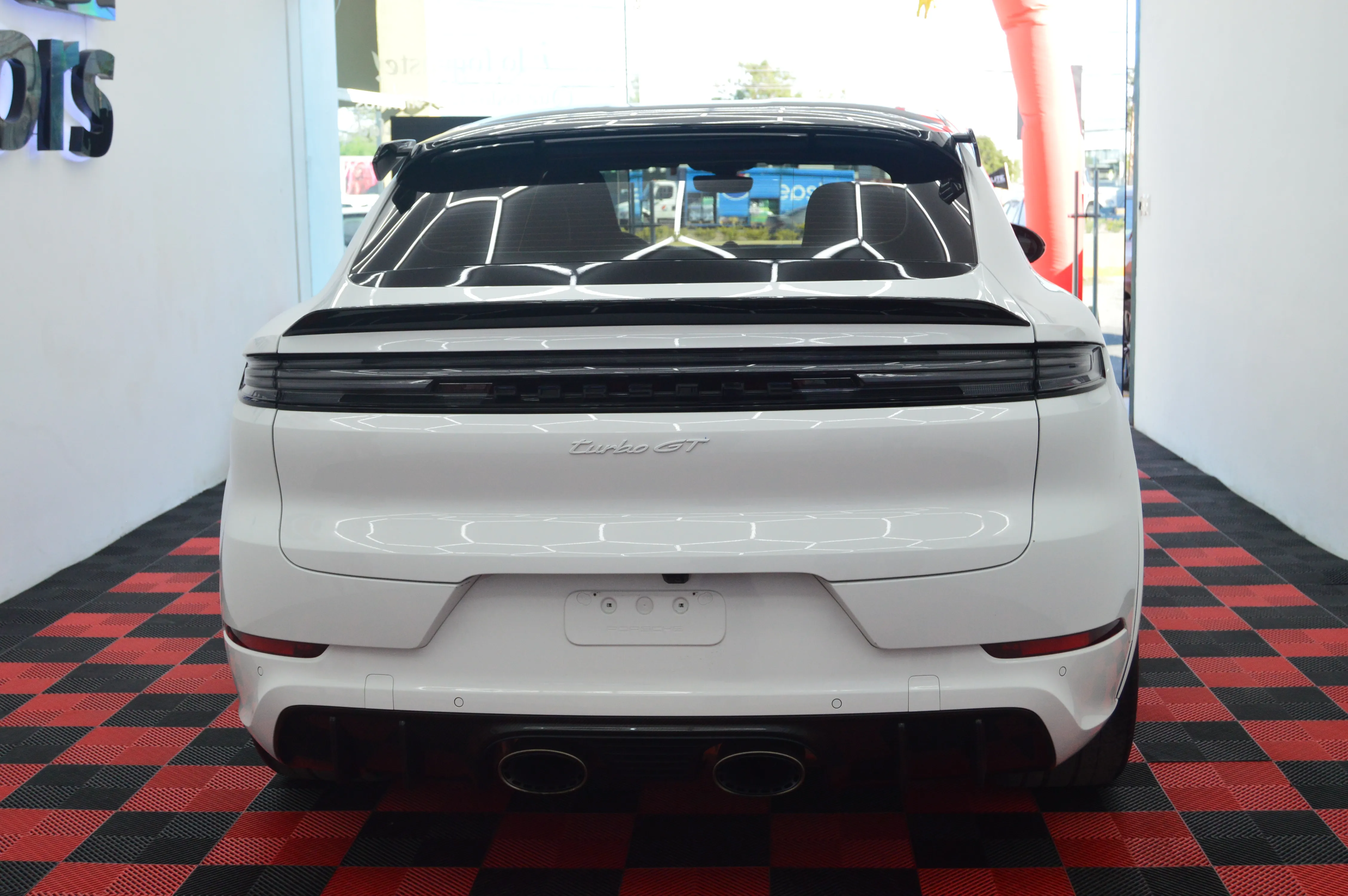 Porsche CAYENNE GT TURBO 2025