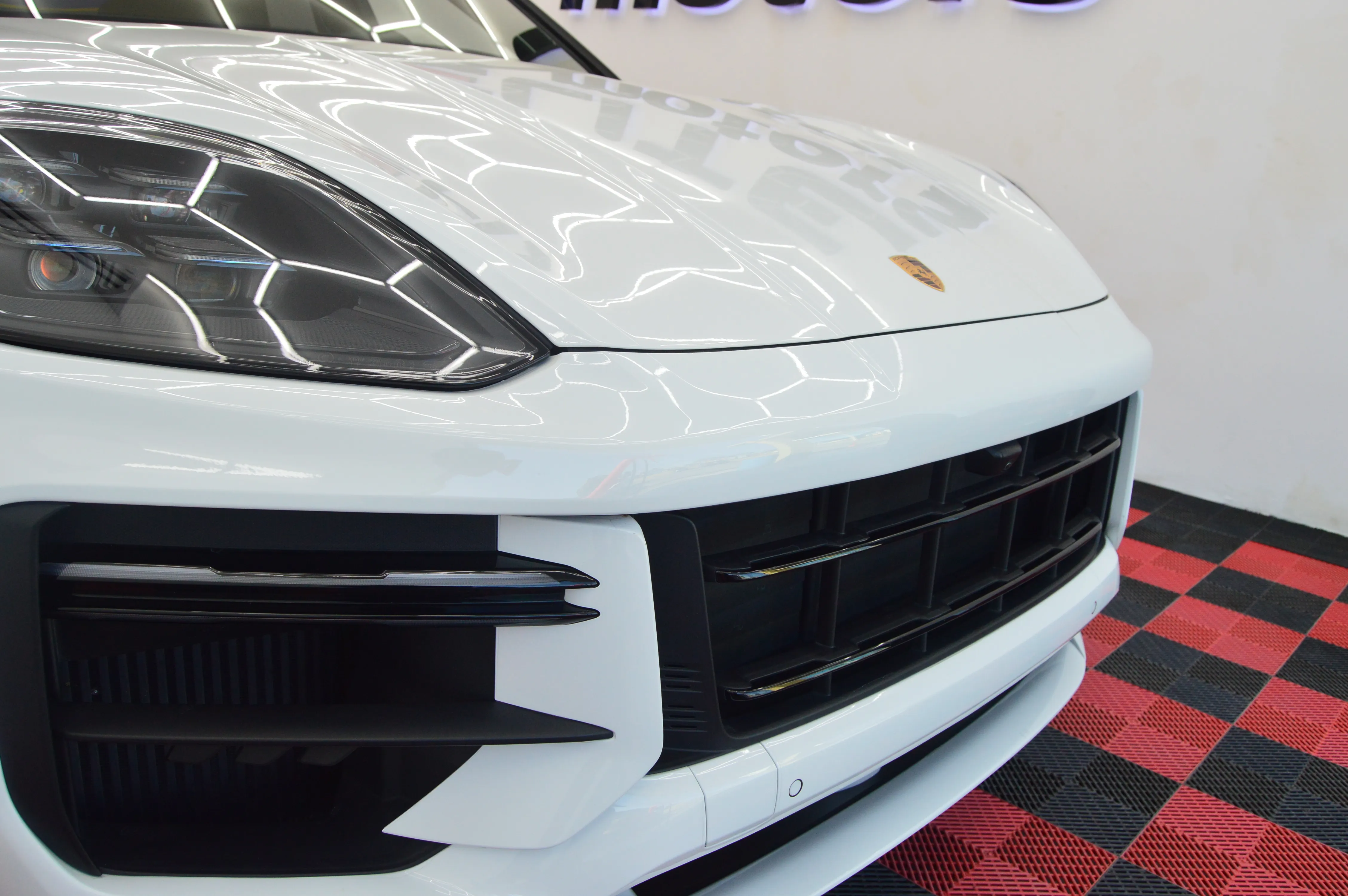 Porsche CAYENNE GT TURBO 2025