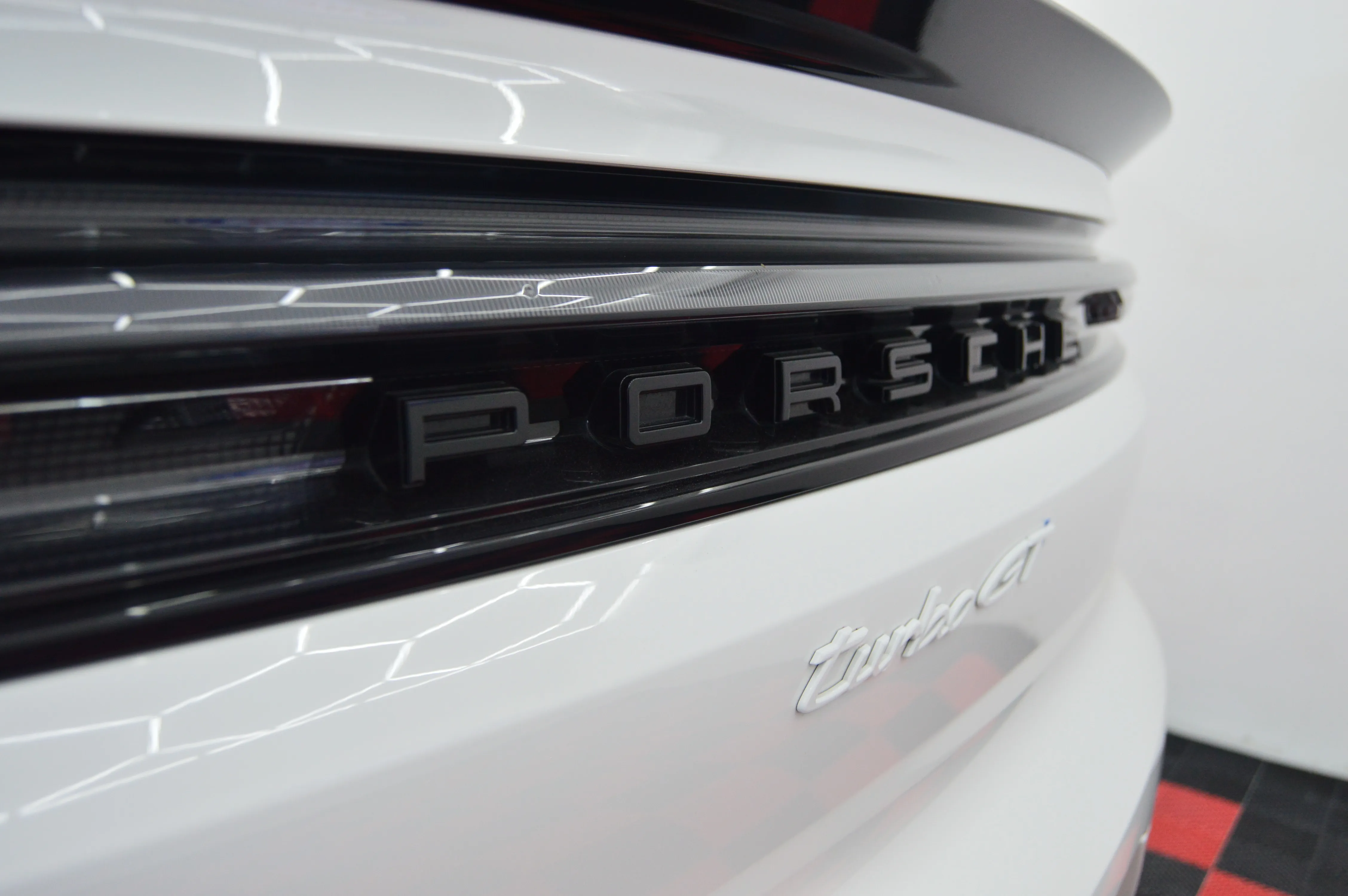 Porsche CAYENNE GT TURBO 2025