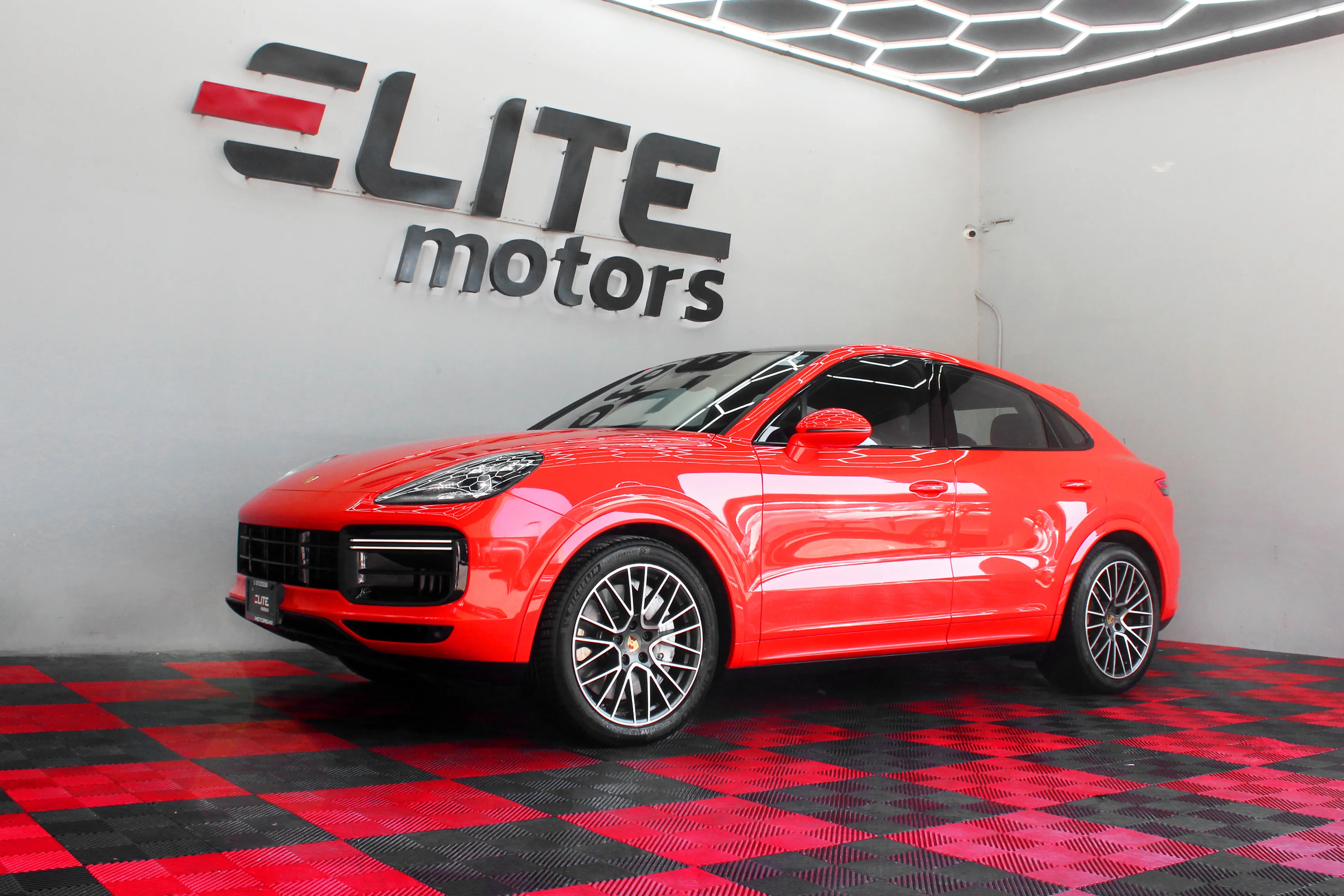 Porsche Cayenne Turbo Coupe 2020