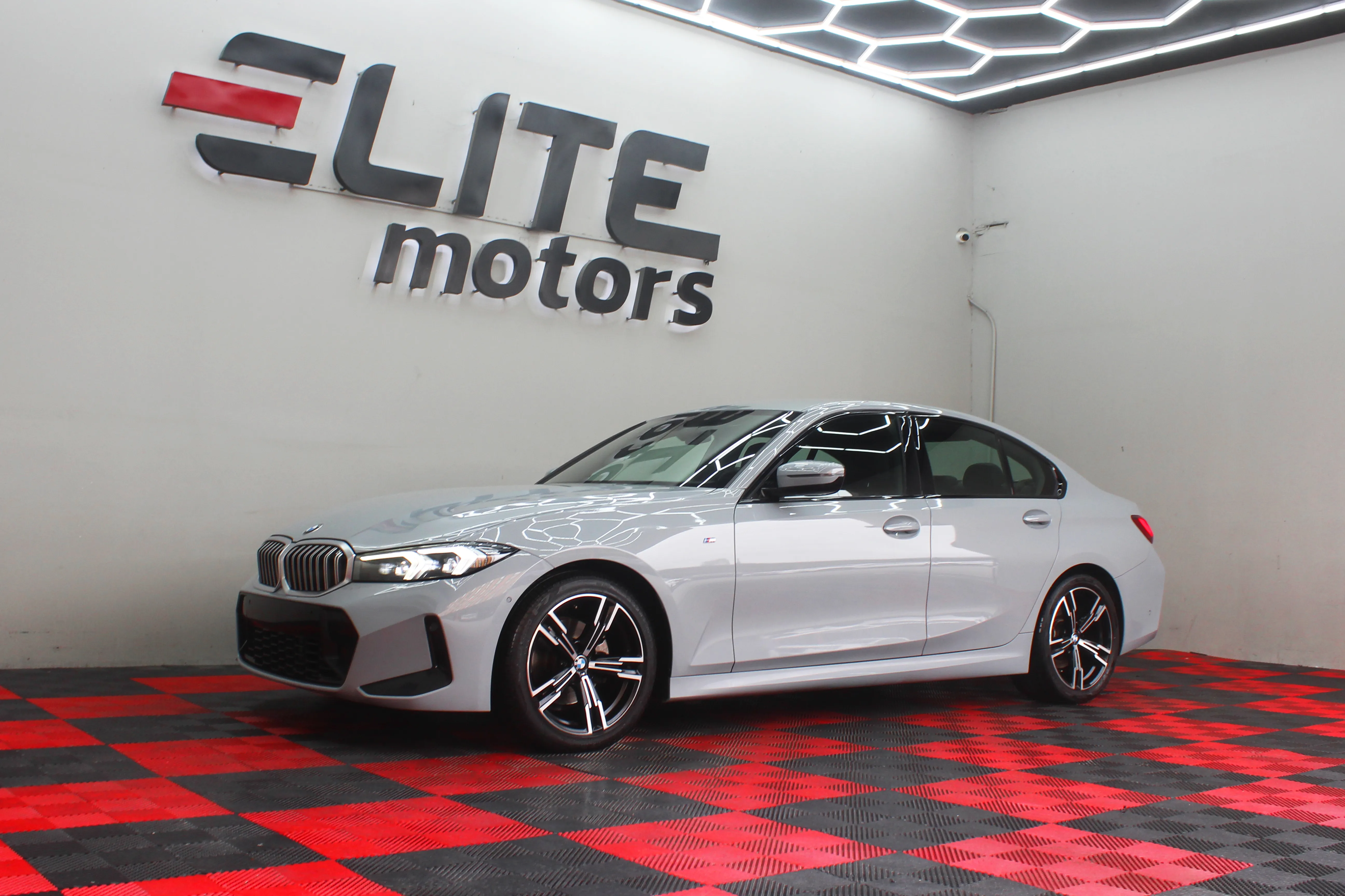 320i M Sport