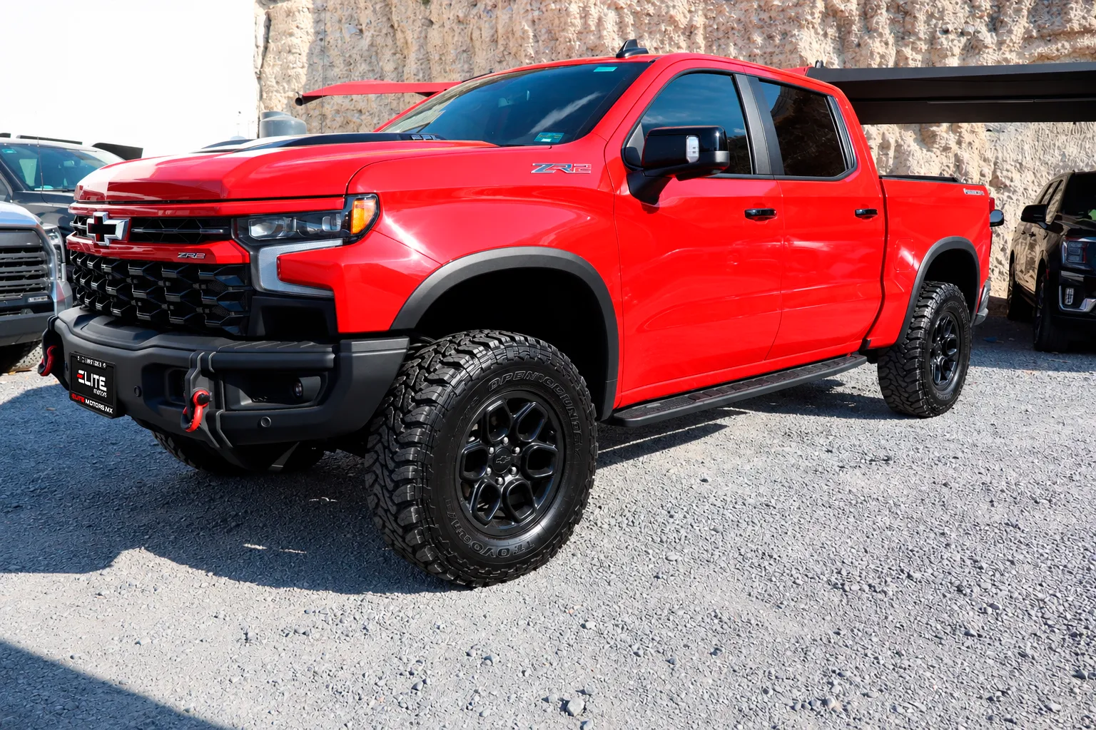 CHEYENNE DC ZR2 BISON