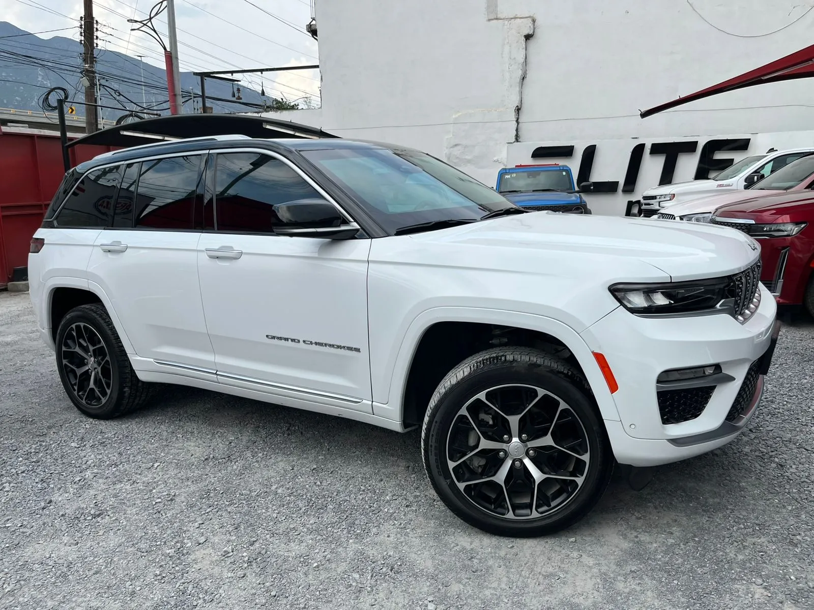 Grand Cherokee Summit 4x4