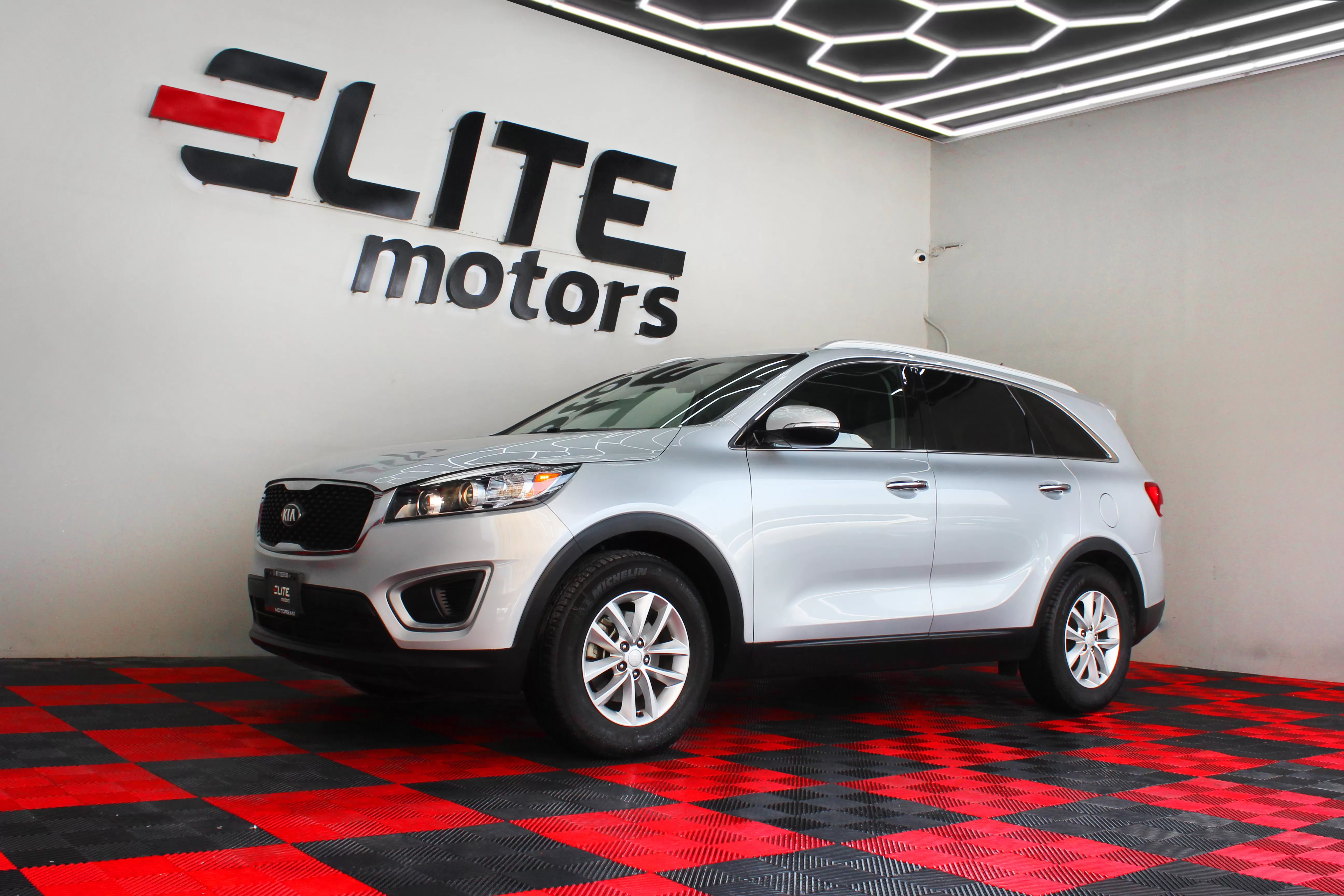Sorento LX