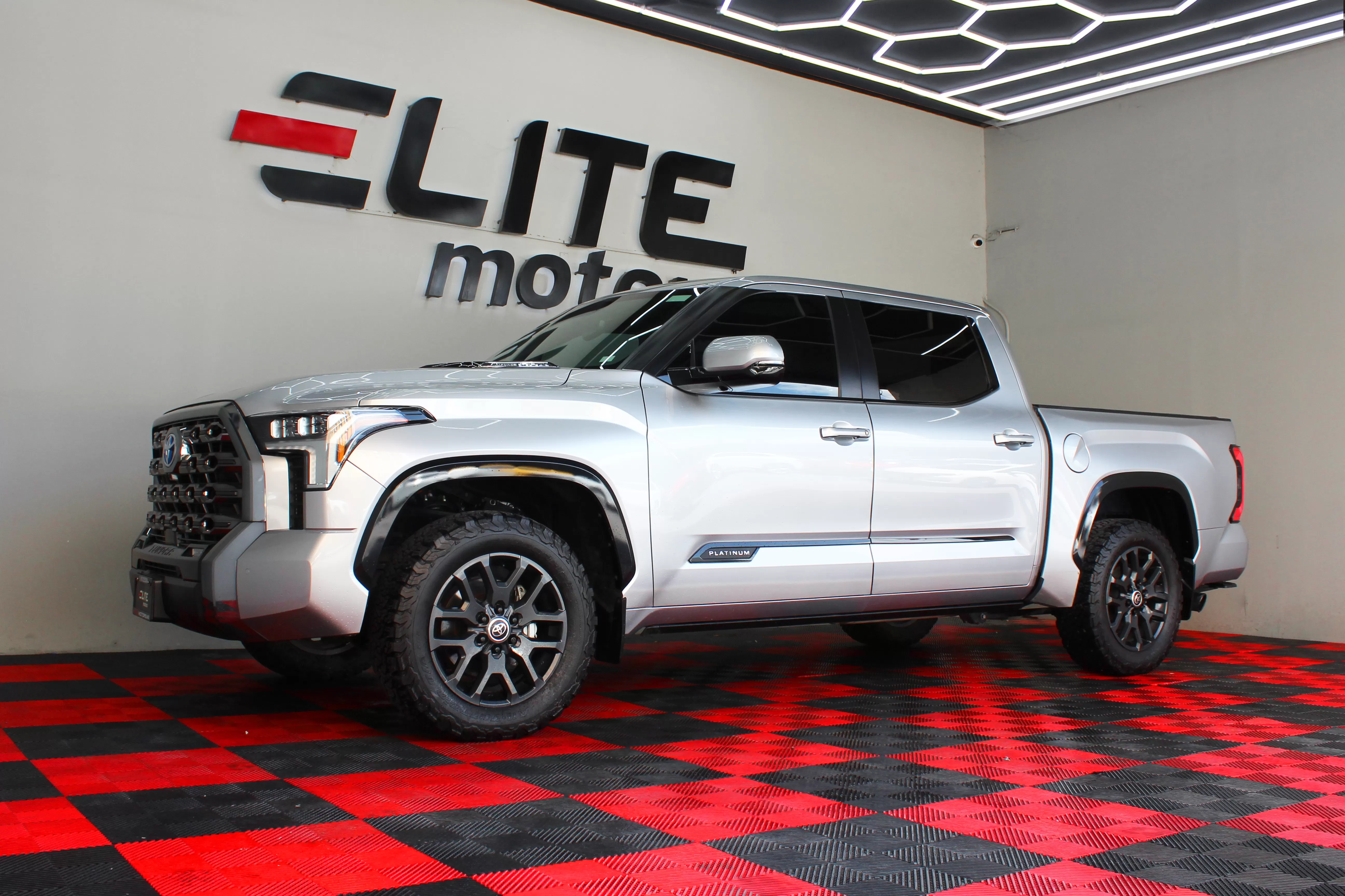 Tundra Platinum