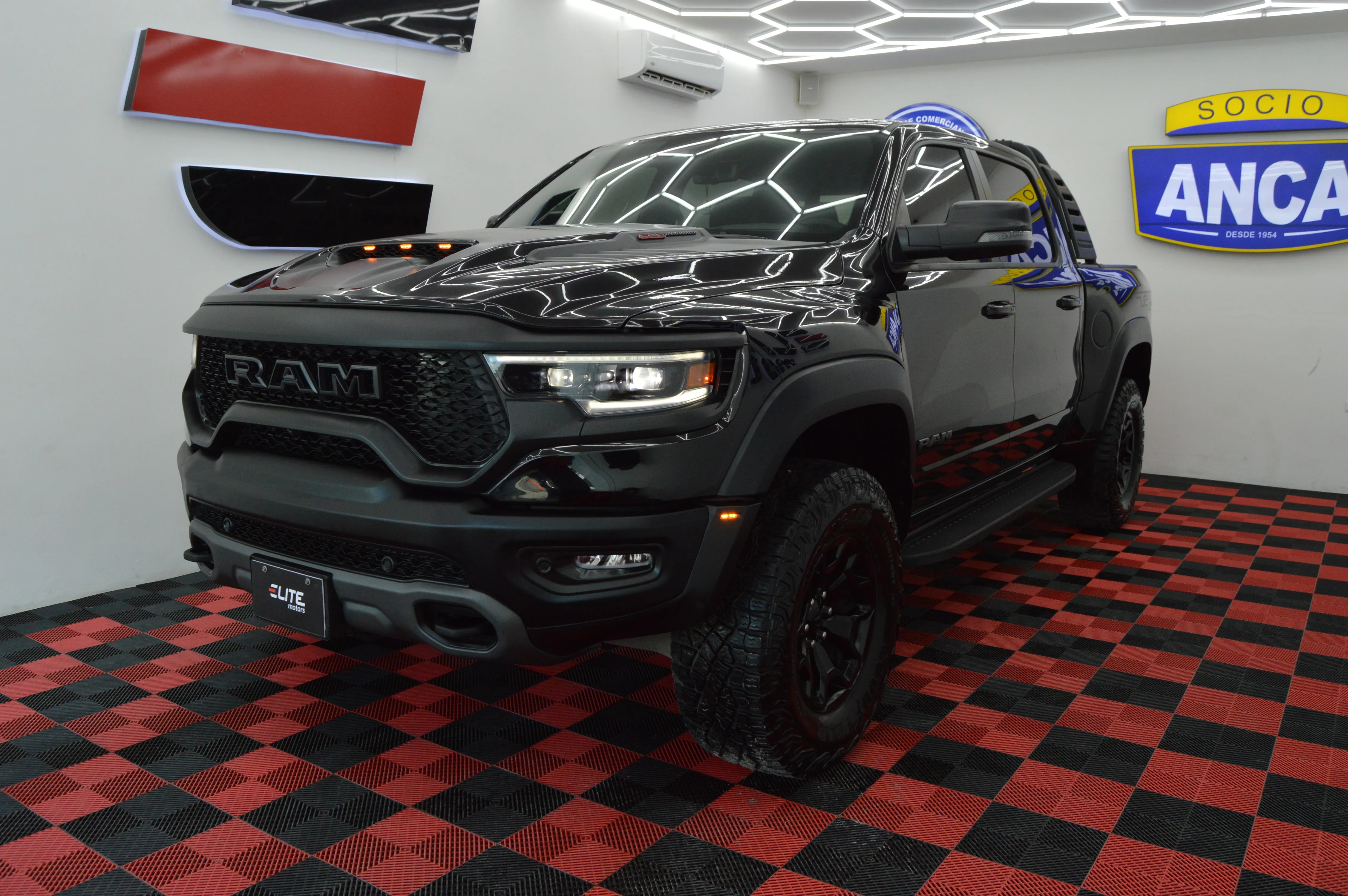 RAM 1500 TRX 4X4 2024