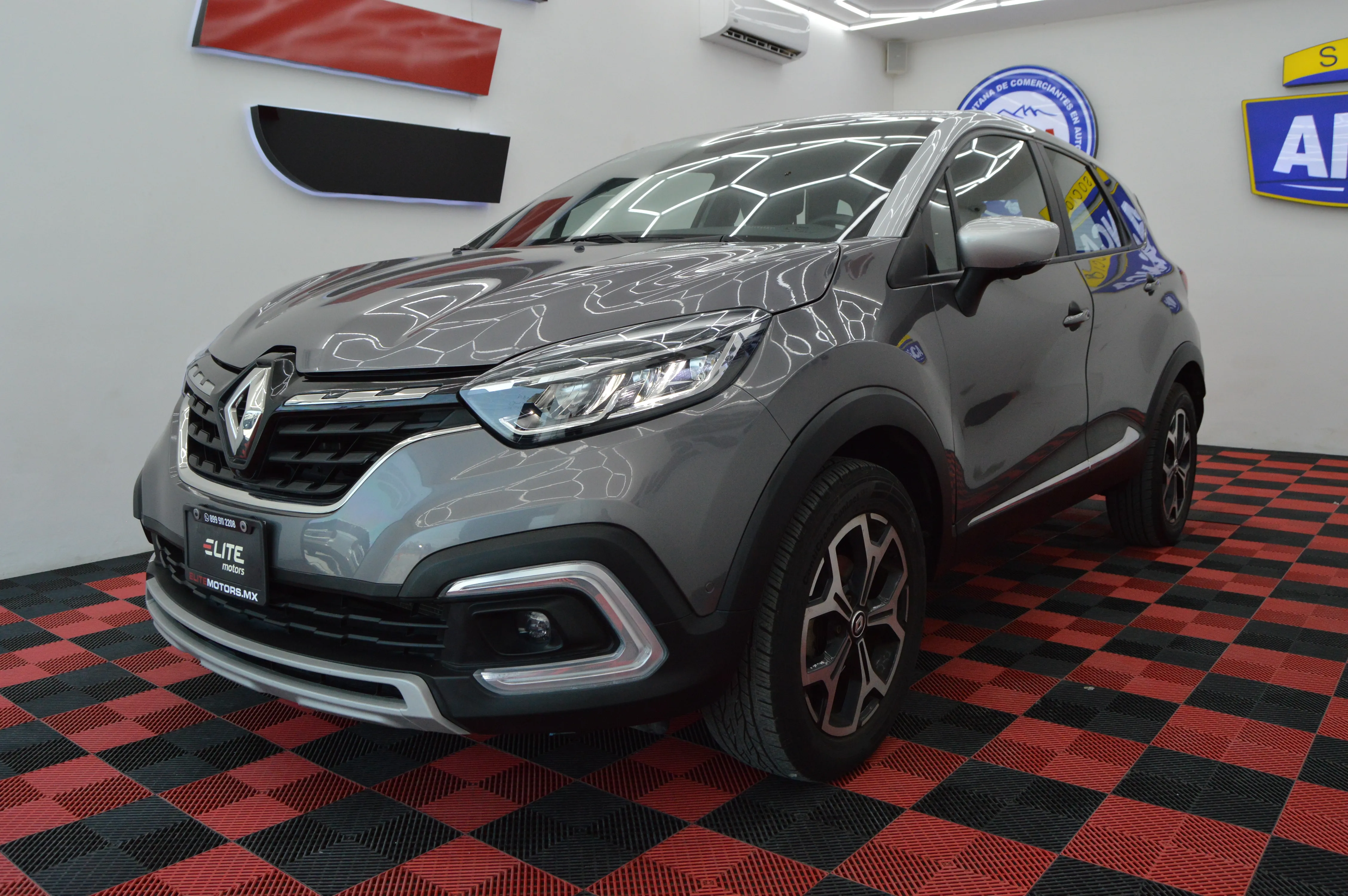 Renault Captur Iconic CVT 2022