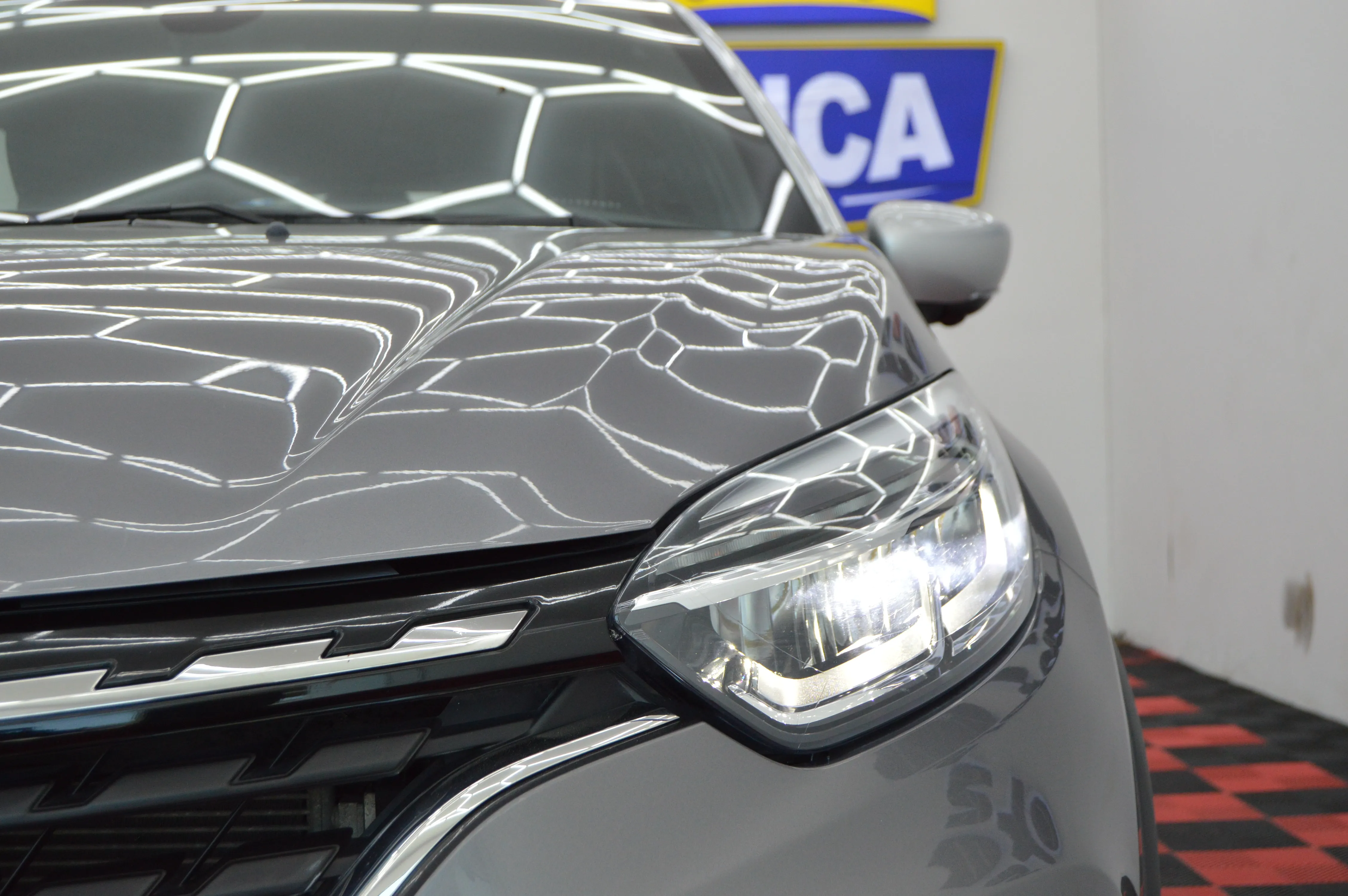 Renault Captur Iconic CVT 2022