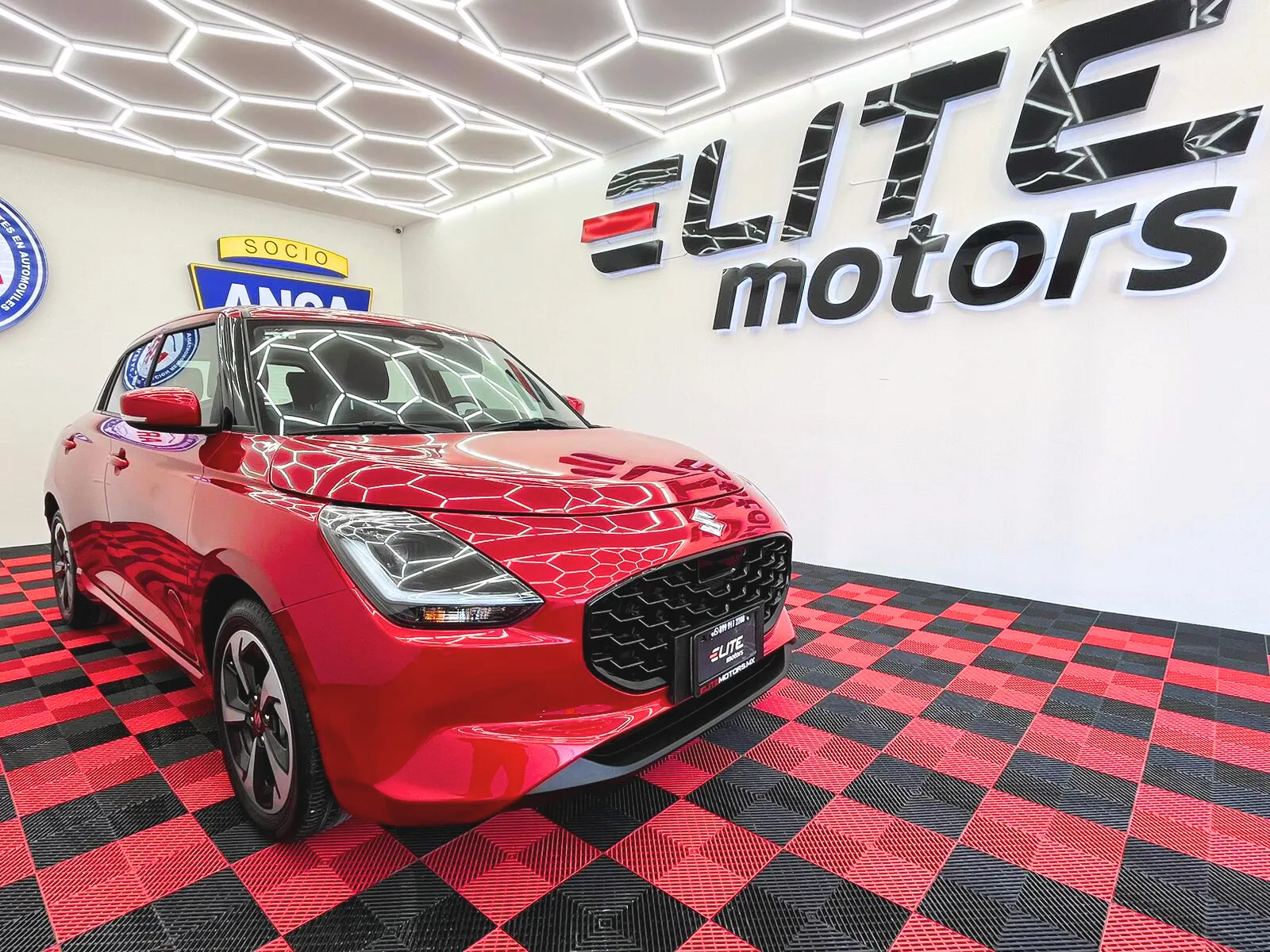 Suzuki SWIFT GLX 2025