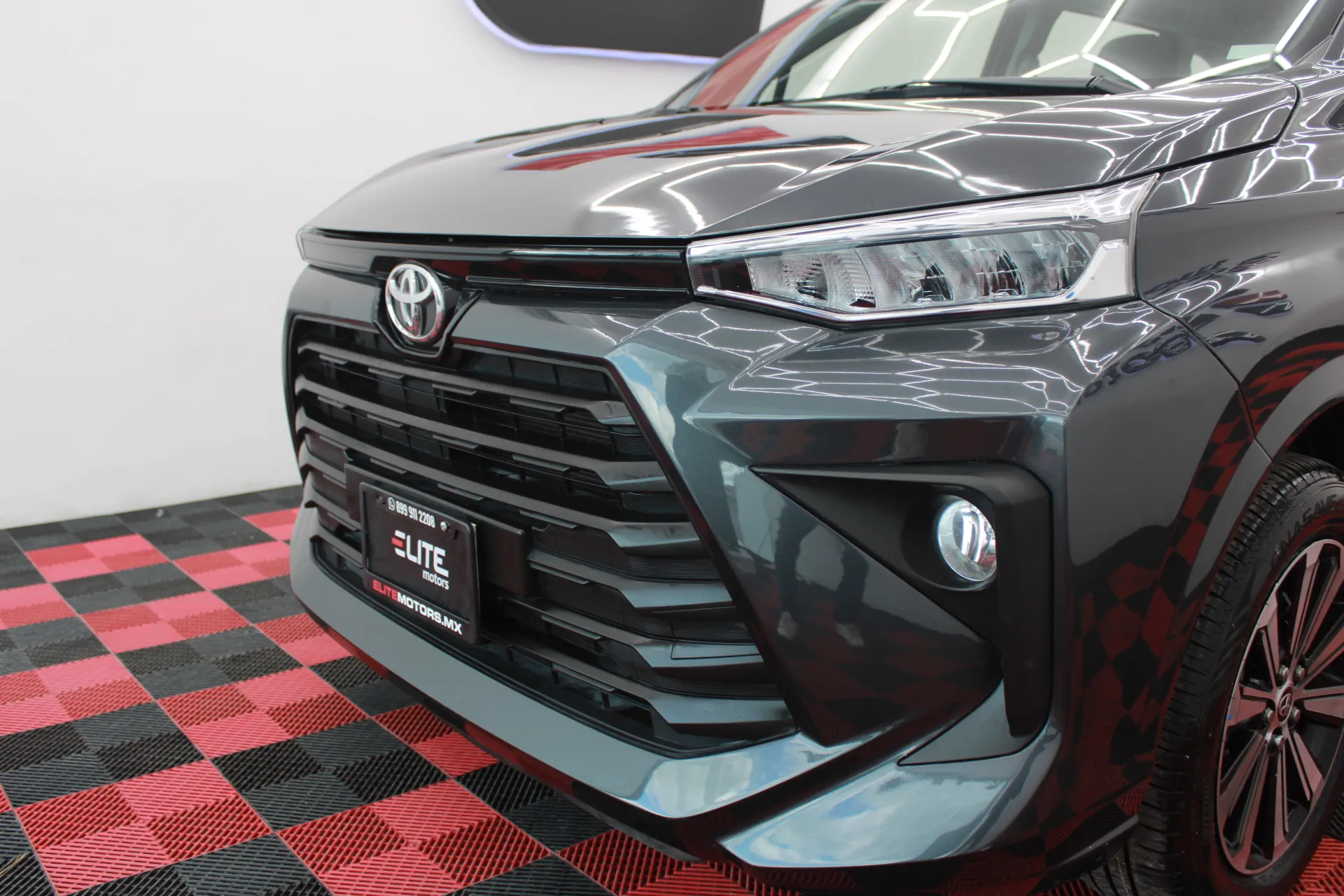 Toyota AVANZA XLE CVT 2023