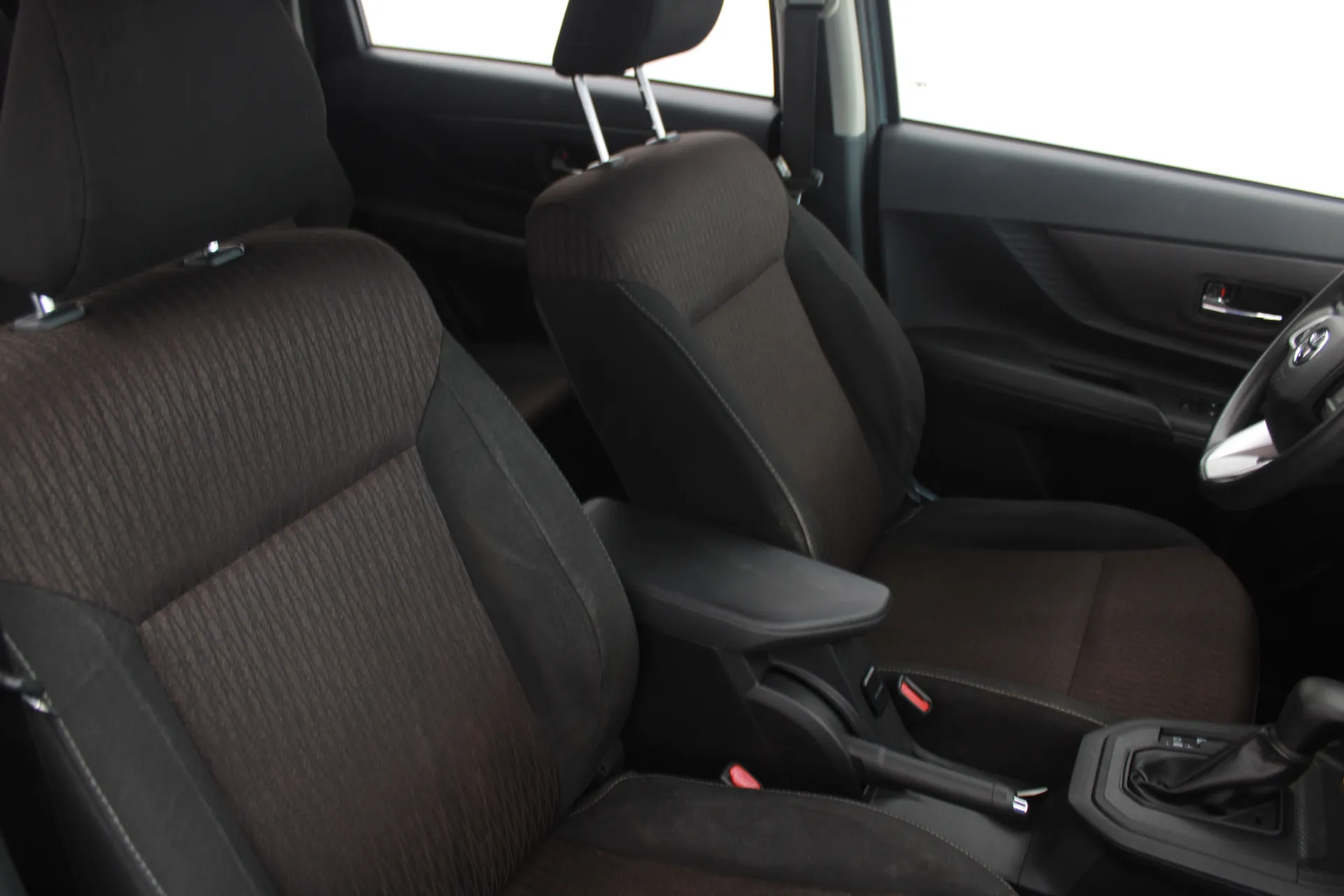 Toyota AVANZA XLE CVT 2023