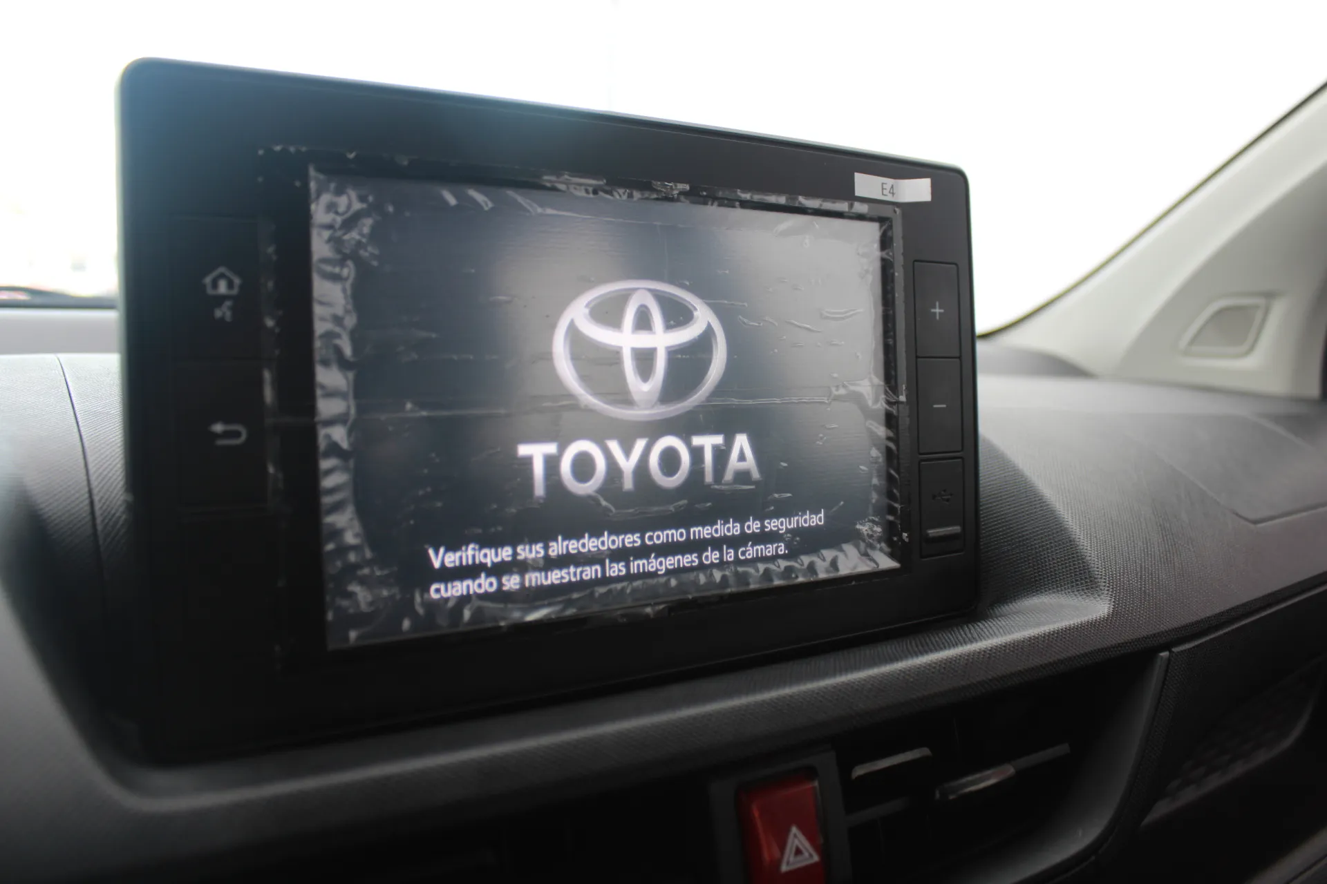 Toyota AVANZA XLE CVT 2023