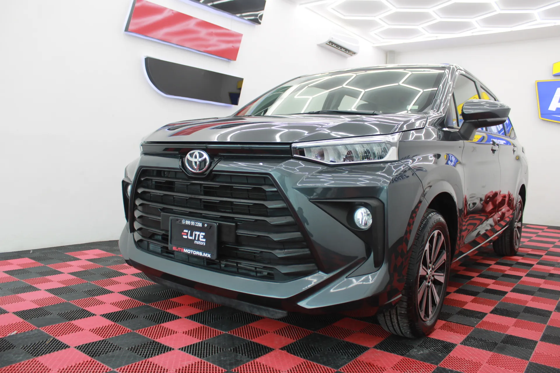 Toyota AVANZA XLE CVT 2023