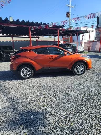 Toyota C-HR Base 2020