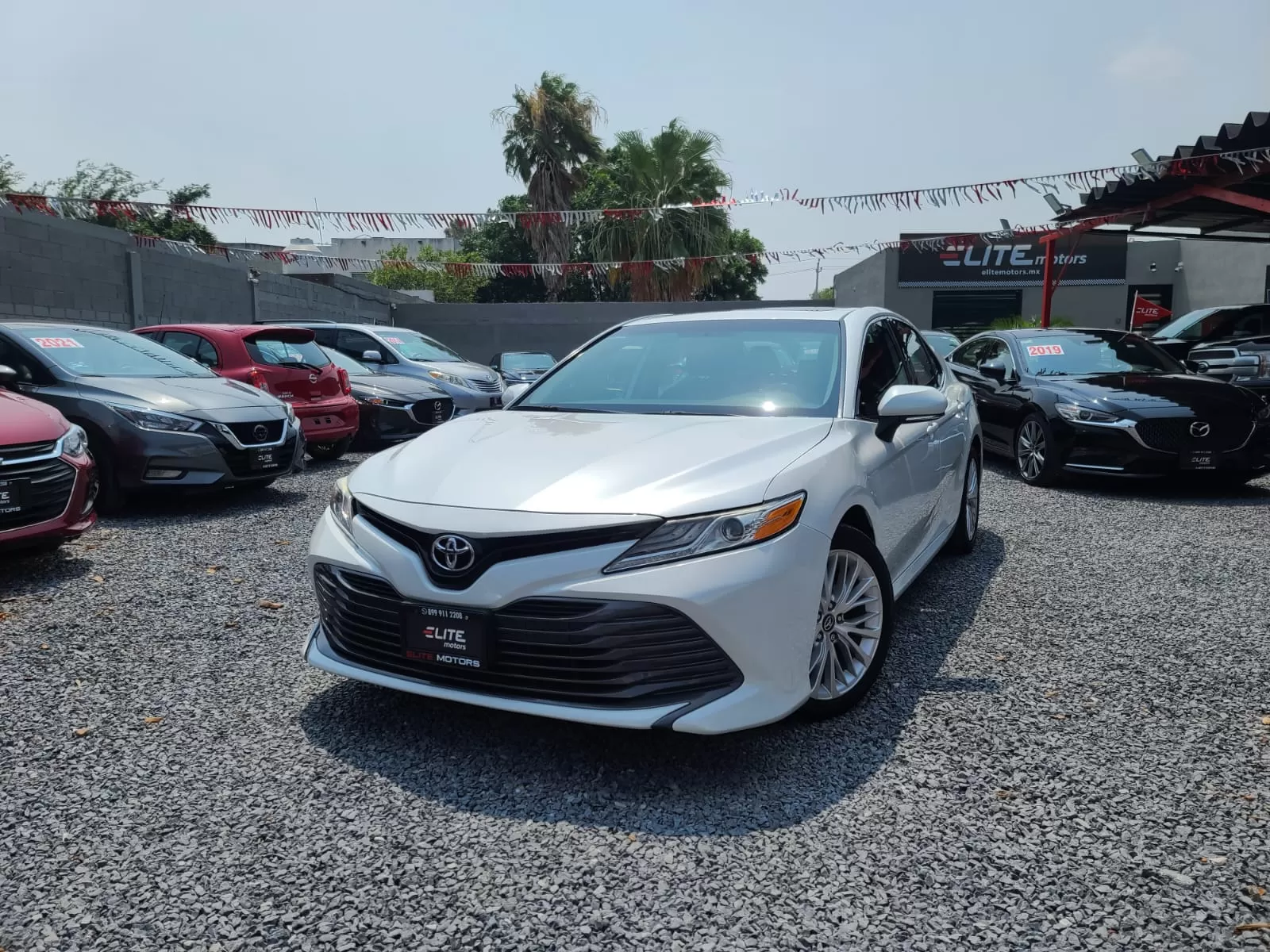 Toyota Camry XLE Navi 2019