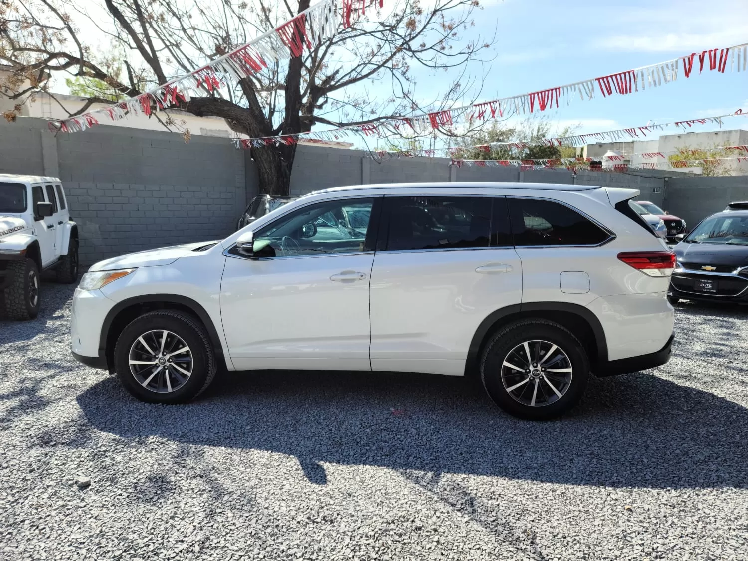 Toyota Highlander XLE 2017