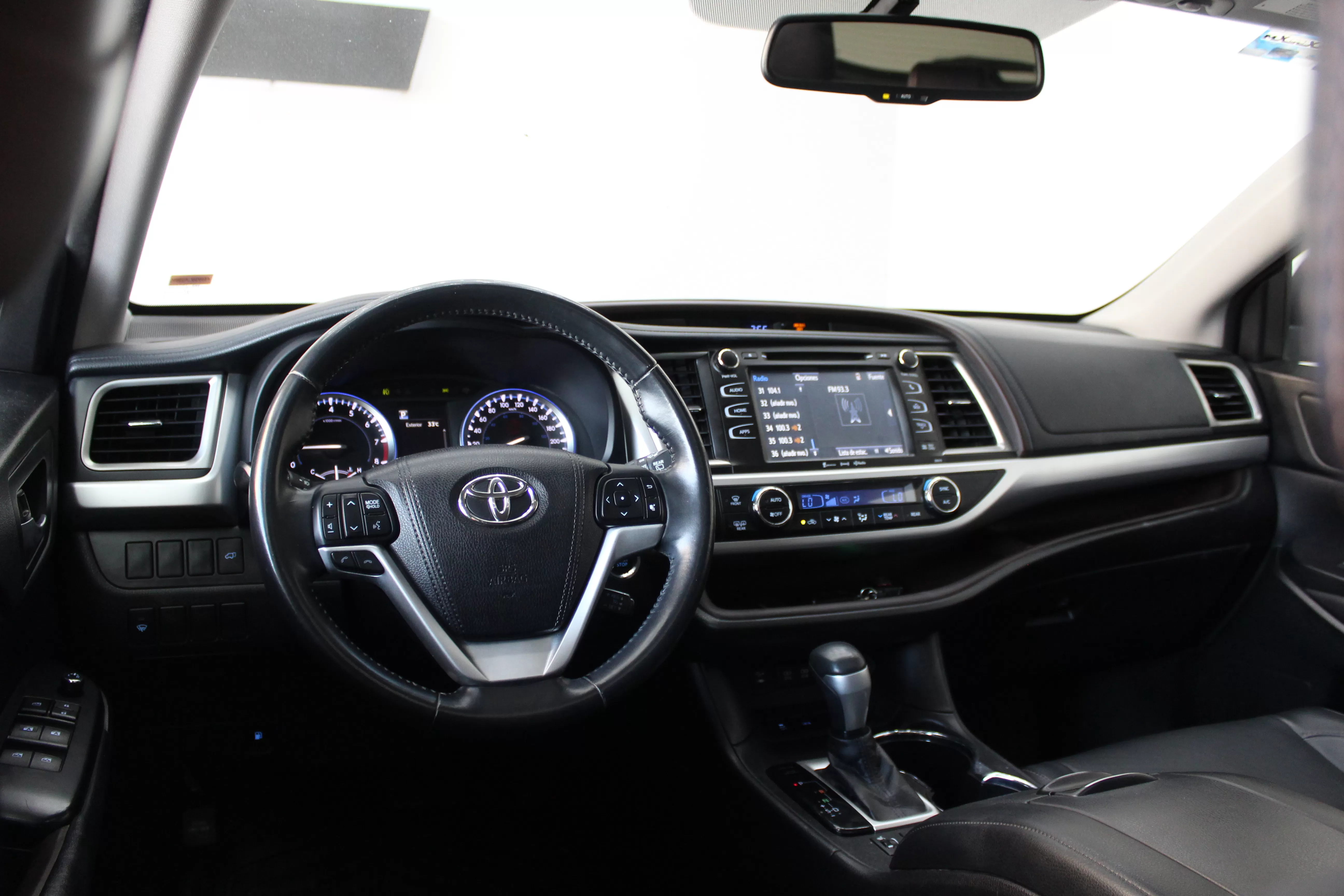 Toyota Highlander XLE 2017