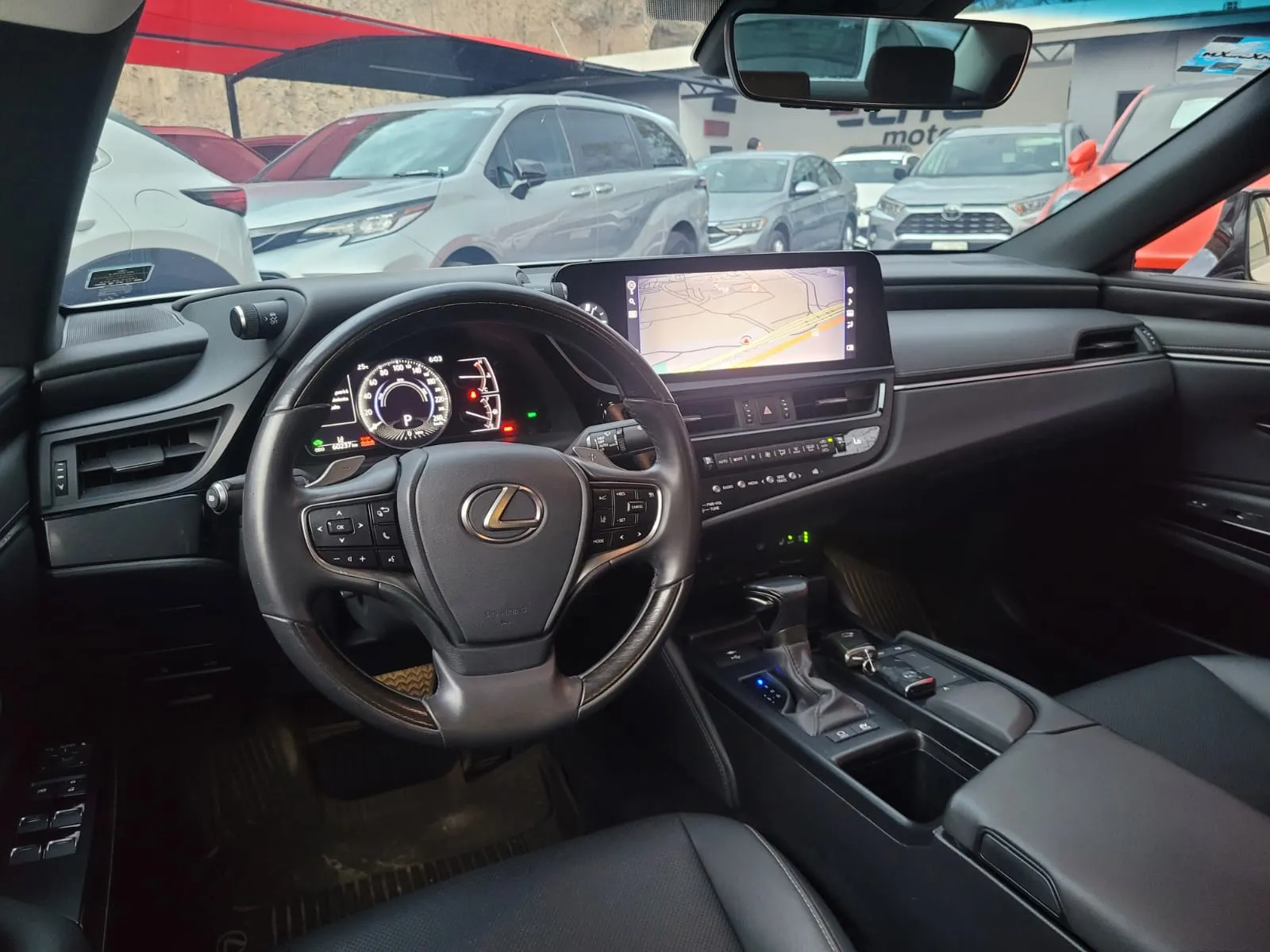 Toyota LEXUS ES H300 2022