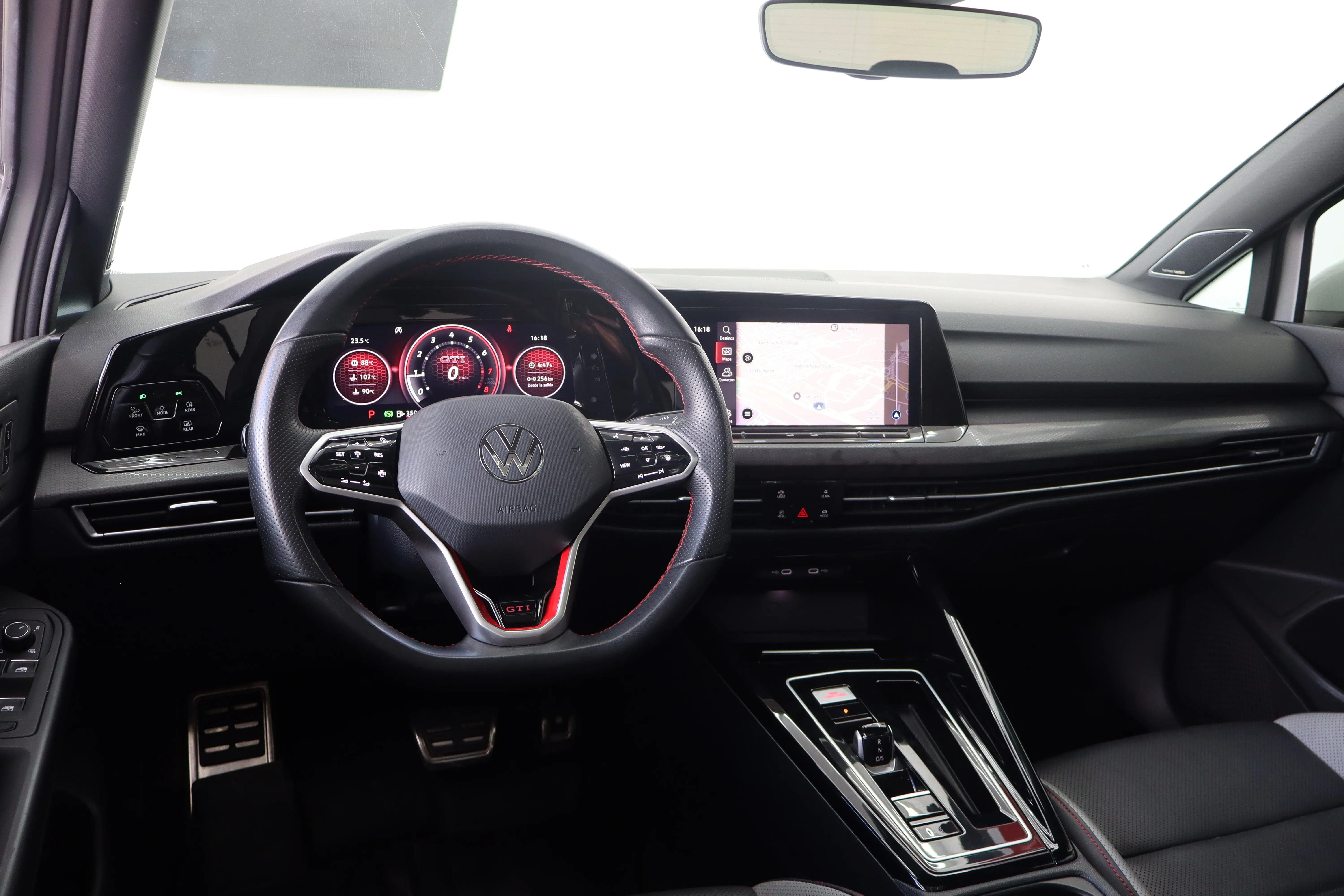 Volkswagen Golf GTI 2024