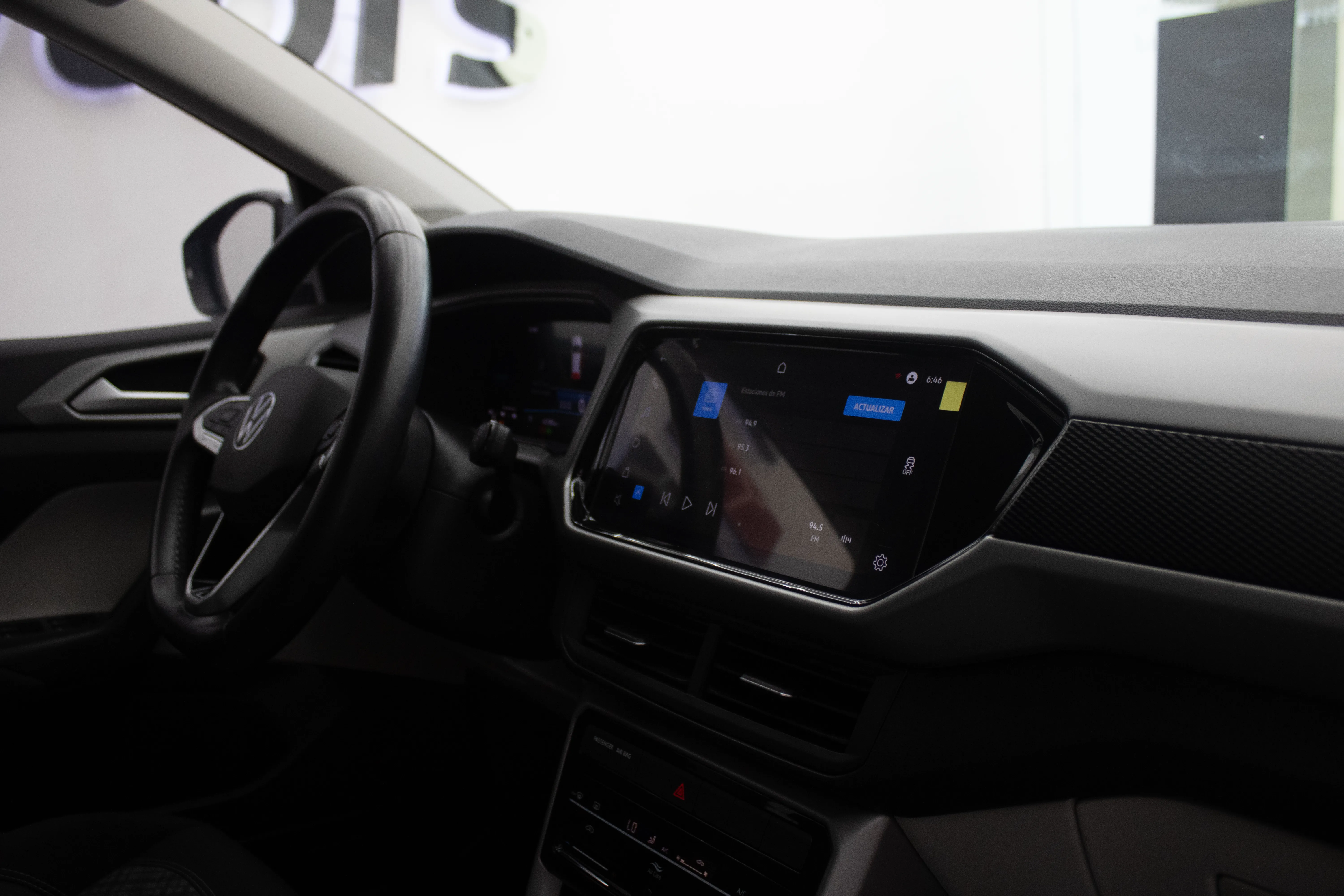 Volkswagen TAIGUN COMFORTLINE 2025