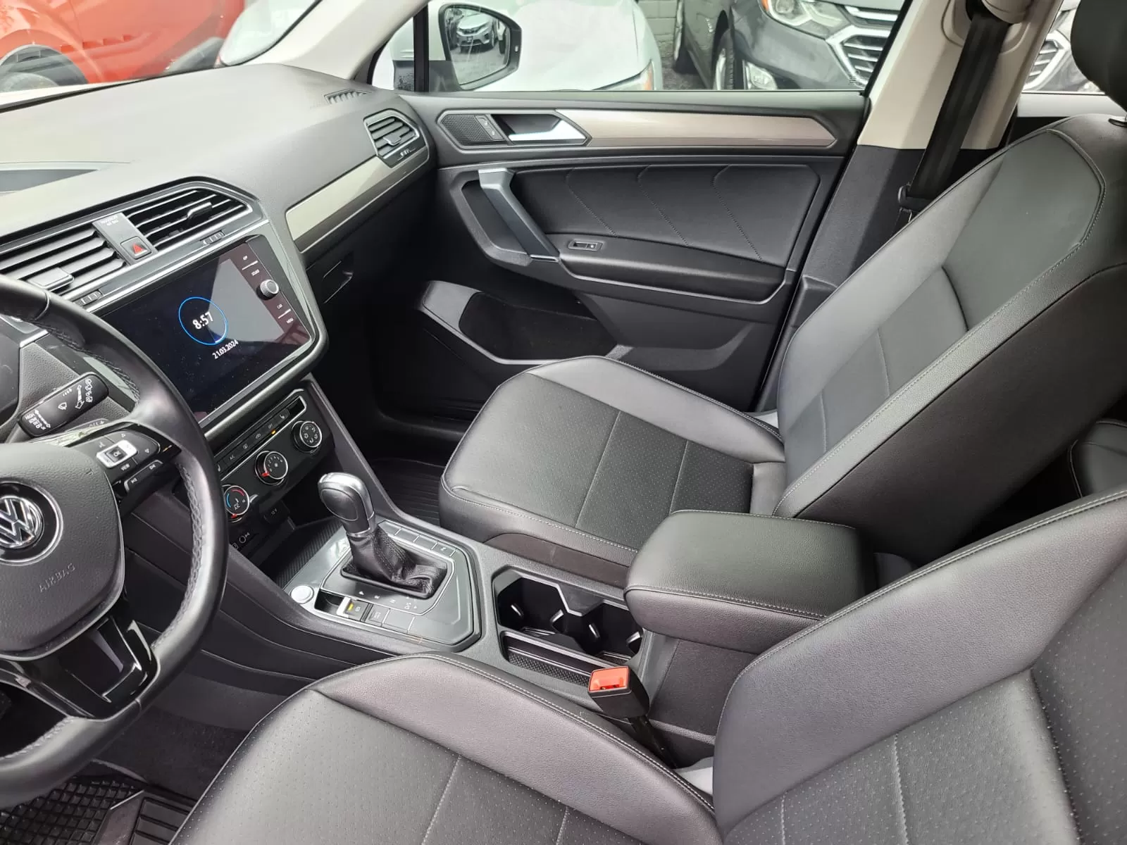 Volkswagen Tiguan Comfortline 7 Pasajeros 2019