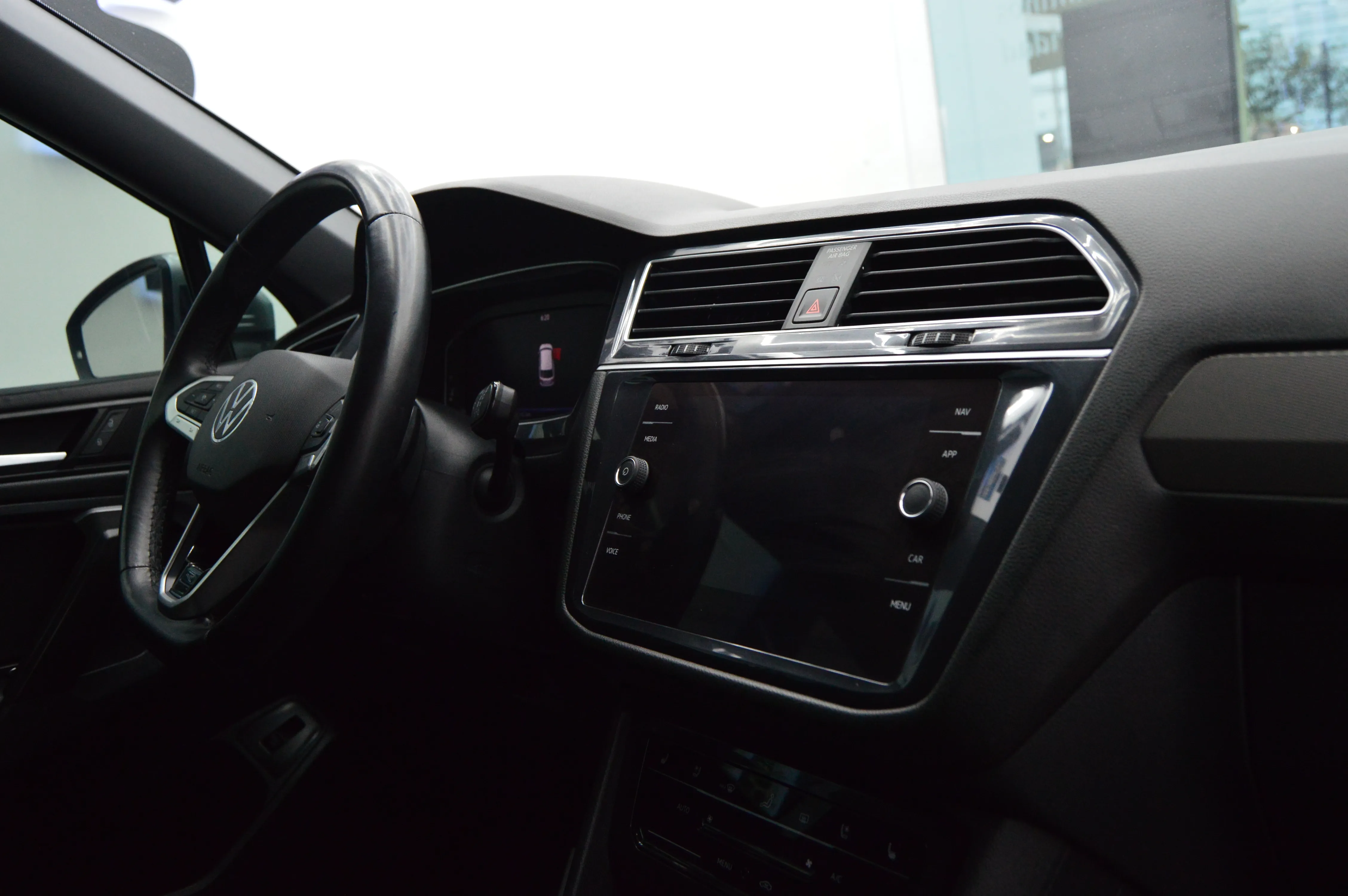 Volkswagen TIGUAN R-LINE 2024