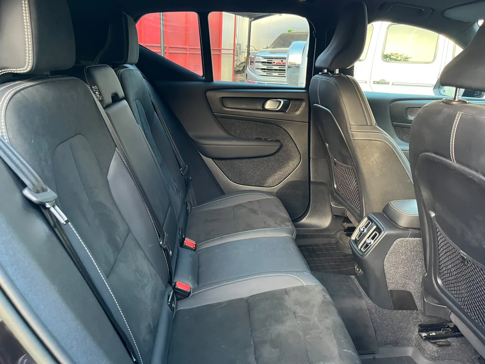 Volvo XC40 BEV ELÉCTRICO TWIN 2023